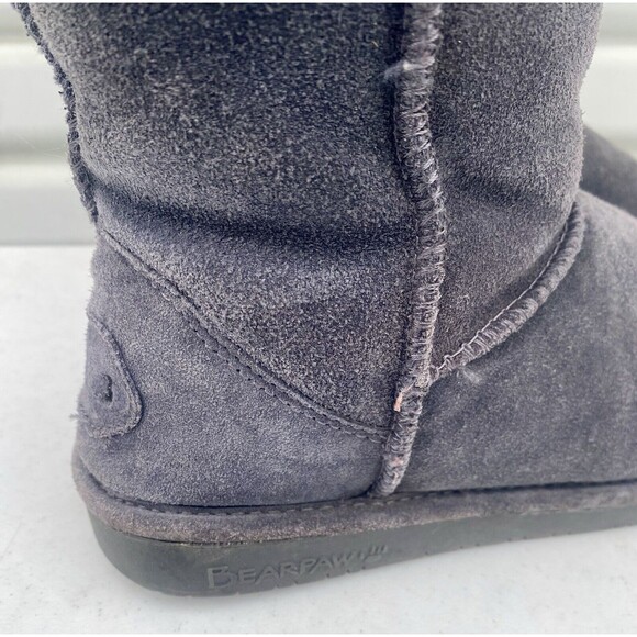 BEARPAW Tall Woman’s Size 8 Gray Suede Upper Sheepskin Wool Lined Boots Slip-On - Picture 9 of 16